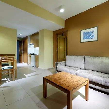 Hesperia Sant Joan Aparthotel 3*