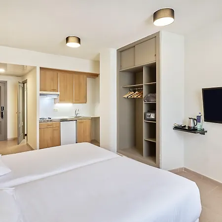 Hesperia Sant Joan Aparthotel