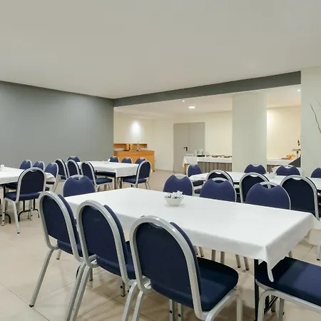 Hesperia Sant Joan アパートホテル 3*